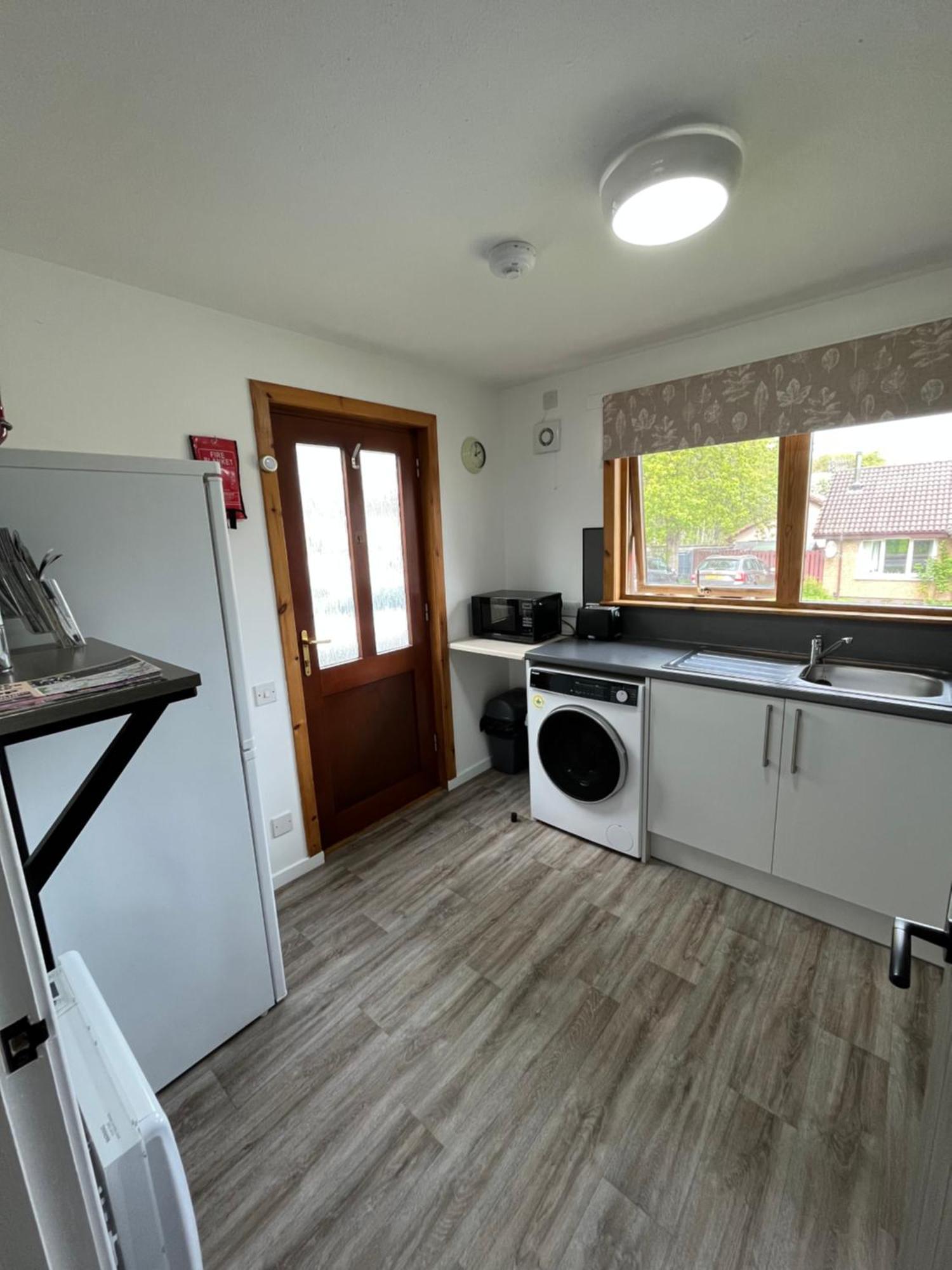 The Wee Hoose Near Loch Ness, Private Garden, Private Parking *